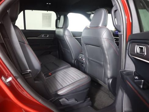 Used 2025 Ford Explorer ST-Line w/ Premium Package AWD/4WD image 72