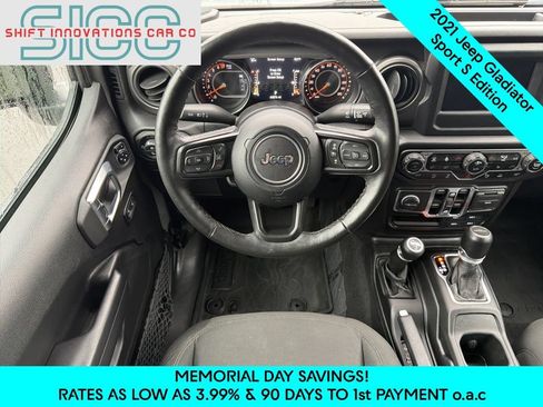 Used 2021 Jeep Gladiator Sport AWD/4WD image 12