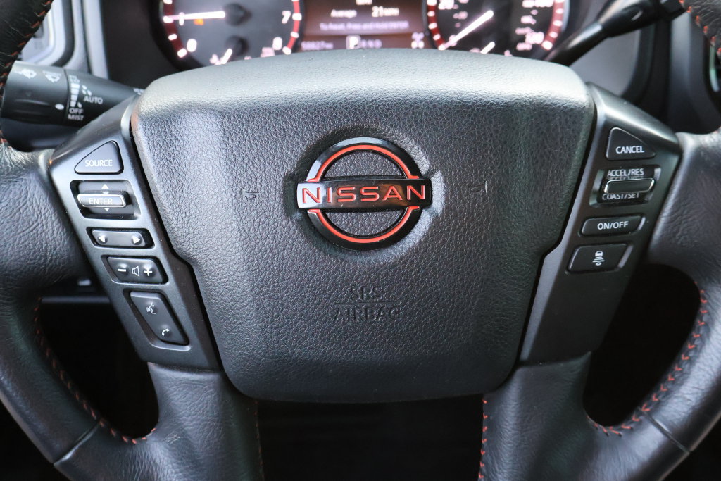 Used 2024 Nissan Titan PRO-4X w/ Pro-4x Convenience Package AWD/4WD image 26