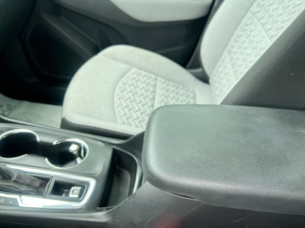 Used 2023 Chevrolet Equinox LS FWD image 20