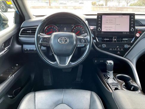 Used 2024 Toyota Camry XSE image 5