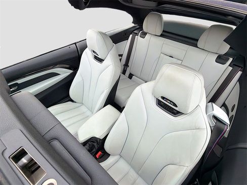 Used 2020 BMW M4 Convertible w/ Competition Package image 23