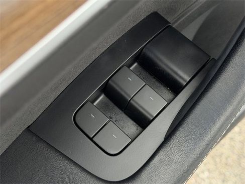 Used 2022 Tesla Model 3 Long Range image 19