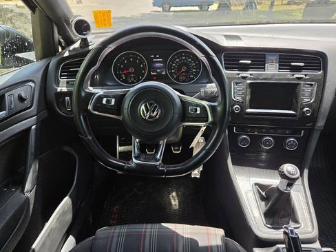 Used 2015 Volkswagen GTI S FWD image 11