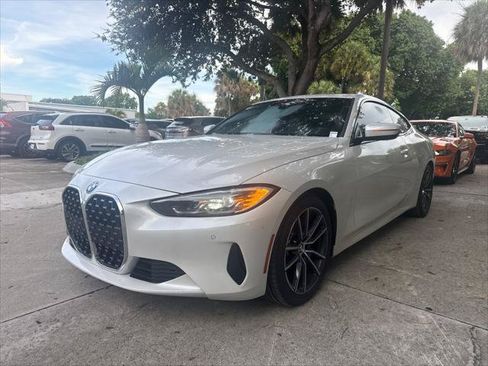 Used 2022 BMW 430i Coupe w/ Convenience Package RWD image 2