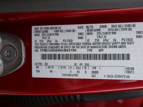 Used 2022 Ford Escape SE w/ SE Sport Appearance Package AWD/4WD image 28