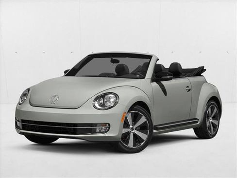 Used 2015 Volkswagen Beetle 1.8T FWD image 1