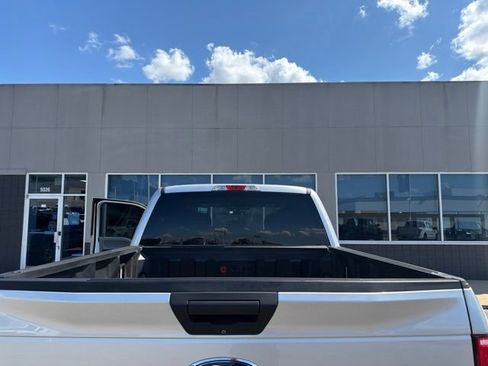 Used 2018 Ford F150 XLT AWD/4WD image 4