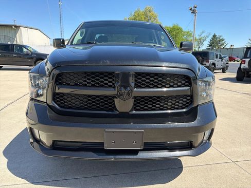 Used 2017 RAM 1500 Express w/ Black Ram 1500 Express Group AWD/4WD image 4