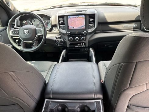 Used 2022 RAM 1500 Big Horn AWD/4WD image 25