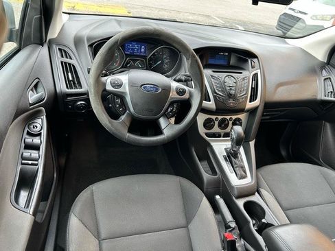 Used 2013 Ford Focus SE FWD image 13