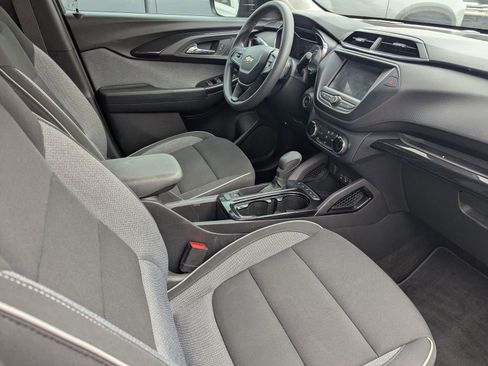 Used 2023 Chevrolet TrailBlazer LT image 6