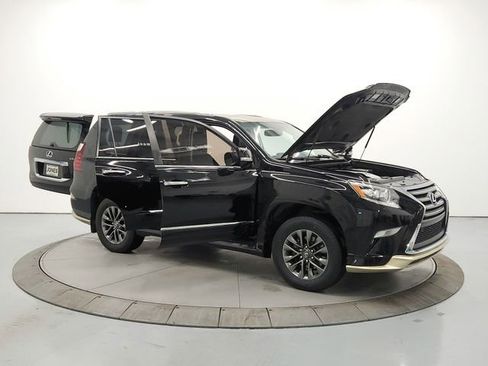 Used 2019 Lexus GX 460 Premium AWD/4WD image 9
