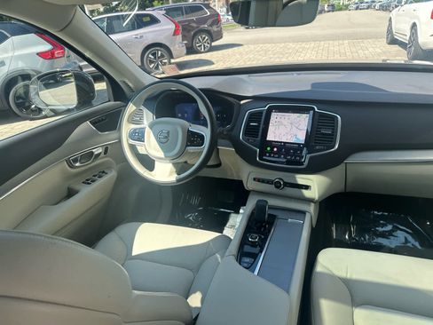 Used 2025 Volvo XC90 B5 Core w/ Climate Package AWD/4WD image 42