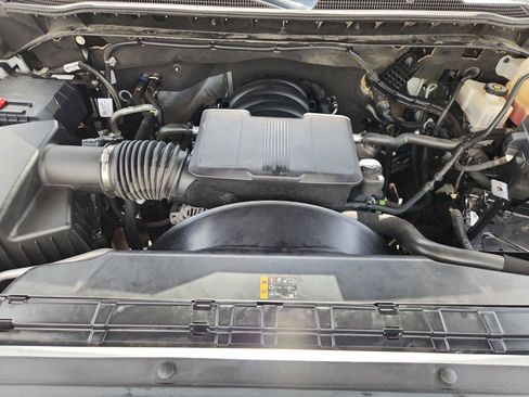 Used 2024 Chevrolet Silverado 2500 LT AWD/4WD image 28