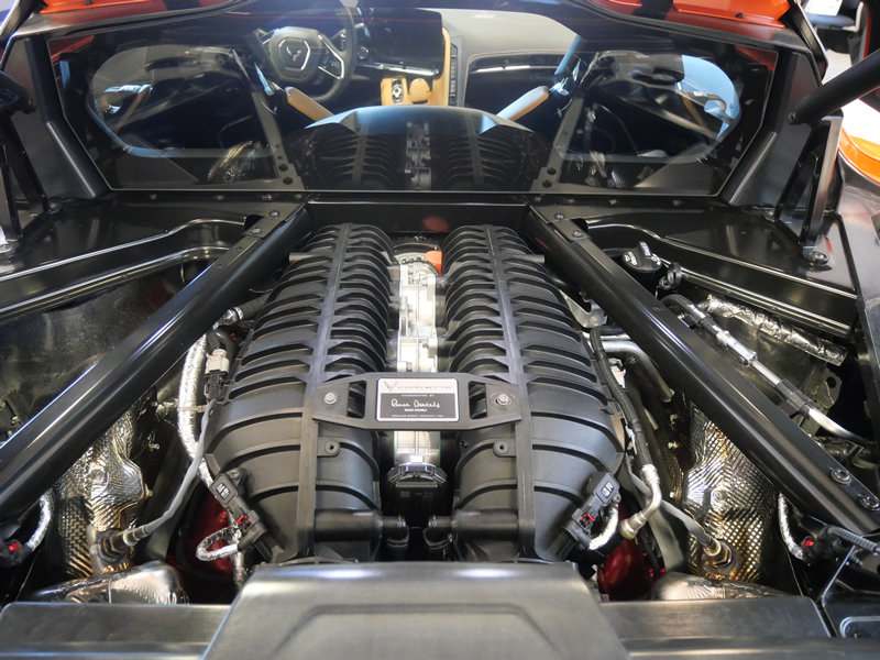 Used 2025 Chevrolet Corvette Z06 w/ Stealth Interior Trim Package RWD image 19