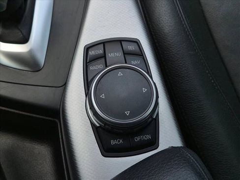 Used 2015 BMW M235i Convertible RWD image 16