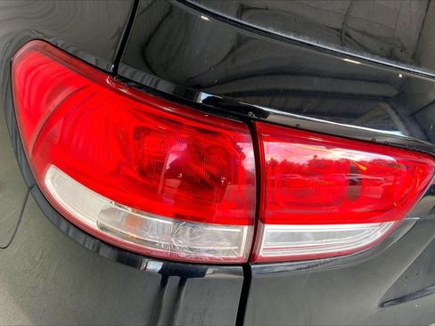 Used 2016 Kia Sorento L FWD image 13