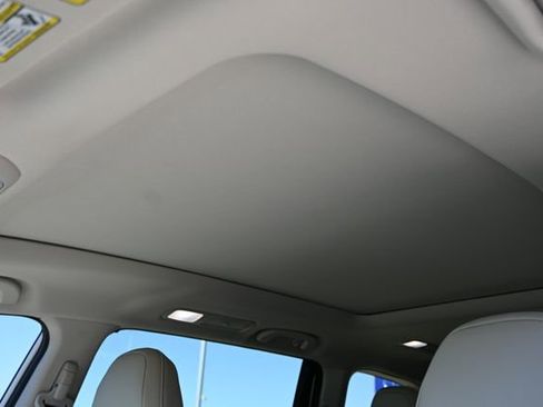 New 2026 Subaru Ascent Limited image 24