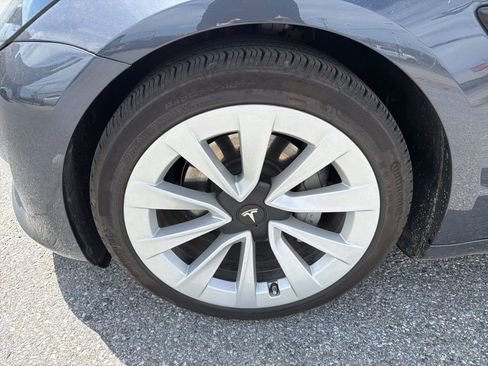 Used 2023 Tesla Model 3 Standard Range image 13