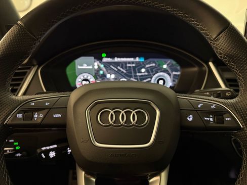 Used 2023 Audi SQ5 Premium Plus w/ Premium Plus Package AWD/4WD image 17