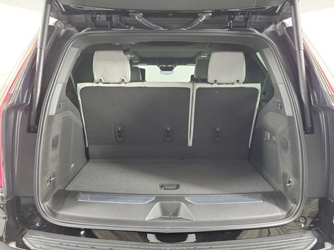Certified 2026 Cadillac Escalade V AWD/4WD image 8