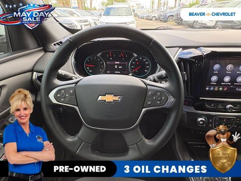 Used 2023 Chevrolet Traverse LT AWD/4WD image 18