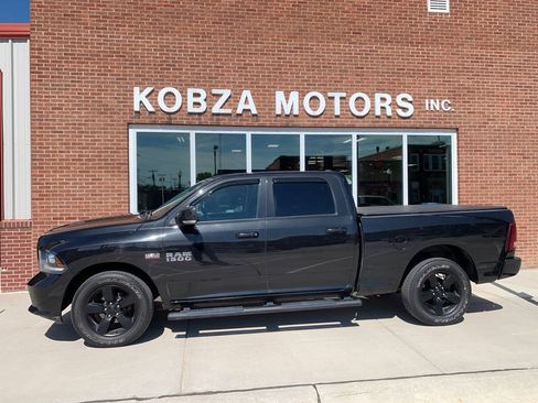 Used 2017 RAM 1500 Sport AWD/4WD image 2
