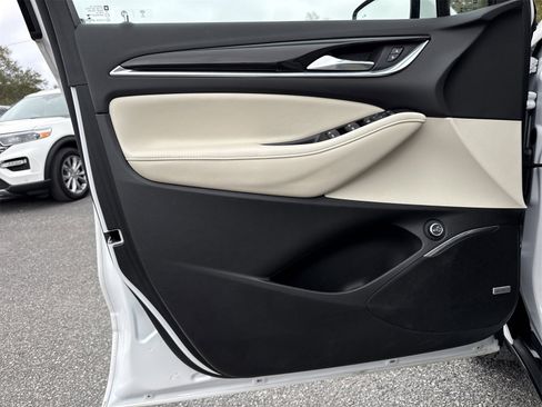 Used 2023 Buick Enclave Essence w/ Experience Buick Package image 15