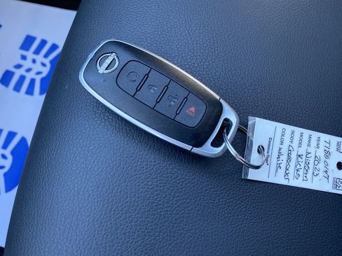 Used 2023 Nissan Kicks SR w/ SR Premium Package image 33