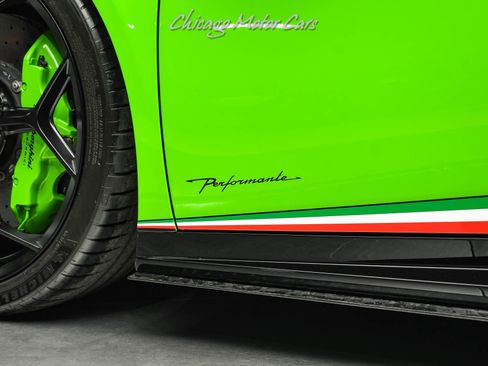 Used 2018 Lamborghini Huracan Performante image 28