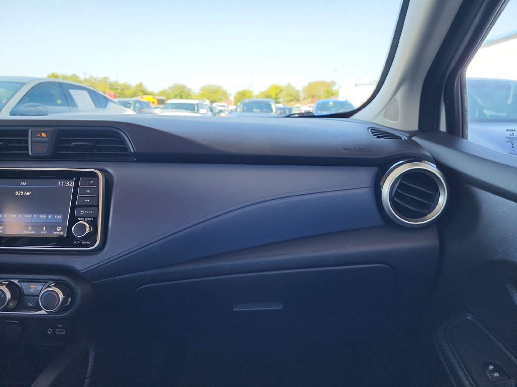 Used 2024 Nissan Versa SV FWD image 20