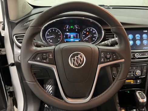 Used 2020 Buick Encore Preferred AWD/4WD image 15