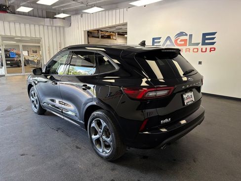 Used 2023 Ford Escape ST-Line w/ Tech Pack #1 AWD/4WD image 6