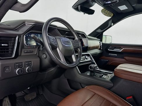 Used 2023 GMC Sierra 1500 Denali Ultimate image 12