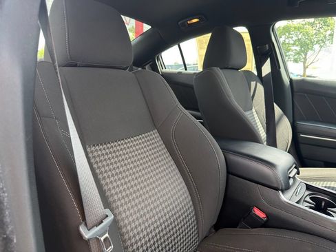 Used 2023 Dodge Charger SXT RWD image 32