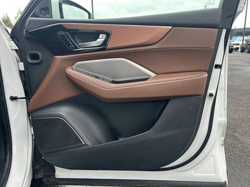 Used 2023 Acura MDX Technology image 25