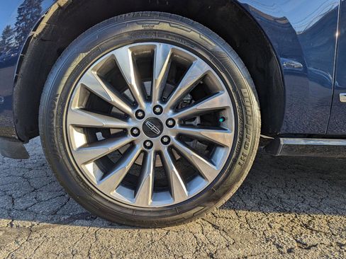 Used 2020 Lincoln Navigator L Reserve w/ Equipment Group 201A Reserve image 61