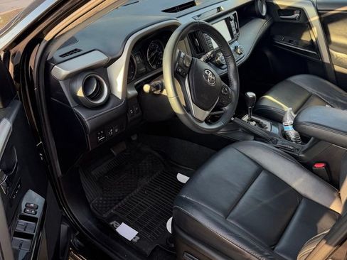 Used 2017 Toyota RAV4 Limited w/ Advanced Technology Package AWD/4WD image 6