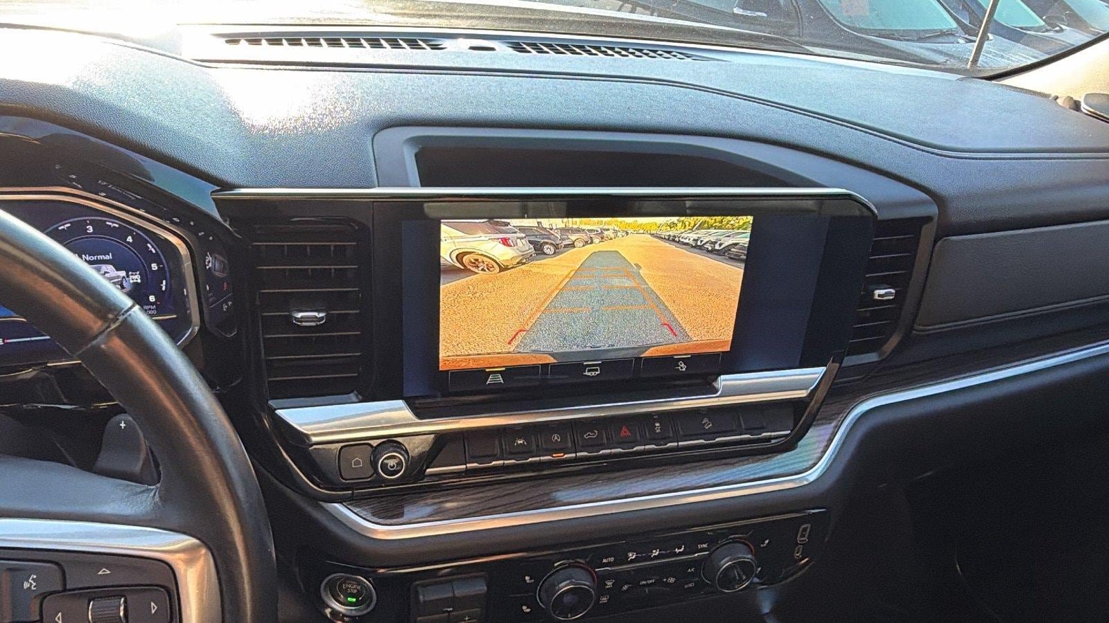 Used 2022 Chevrolet Silverado 1500 RST AWD/4WD image 32