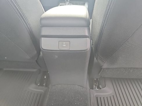 New 2026 Nissan Sentra SV w/ SV Convenience Package FWD image 31