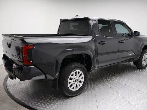 Certified 2024 Toyota Tacoma SR5 image 8