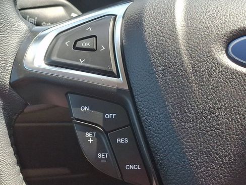 Certified 2024 Ford Edge Titanium AWD/4WD image 21