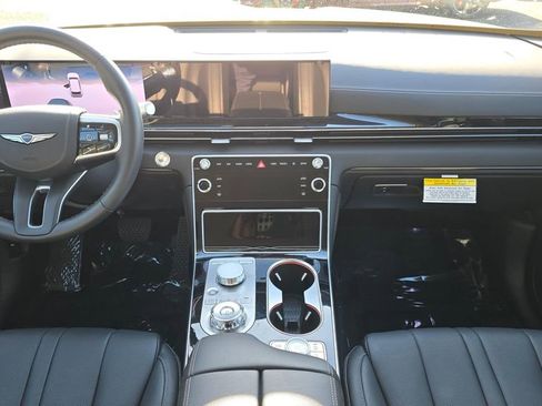 Used 2025 Genesis GV80 2.5T Standard AWD/4WD image 19