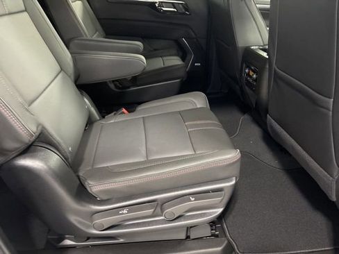 New 2026 Chevrolet Suburban RST AWD/4WD image 21