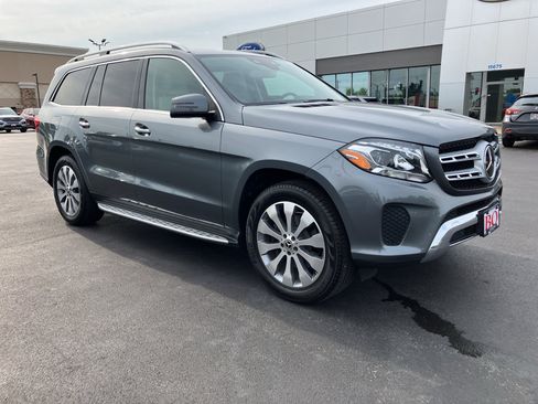 Used 2017 Mercedes-Benz GLS 450 4MATIC image 8