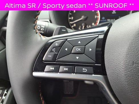 Certified 2025 Nissan Altima 2.5 SR w/ SR Premium Package FWD image 12