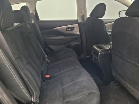 Used 2018 Nissan Murano SV image 19