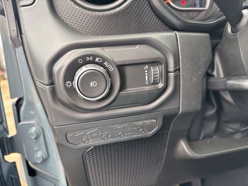 New 2026 Jeep Wrangler Unlimited Rubicon 392 image 17