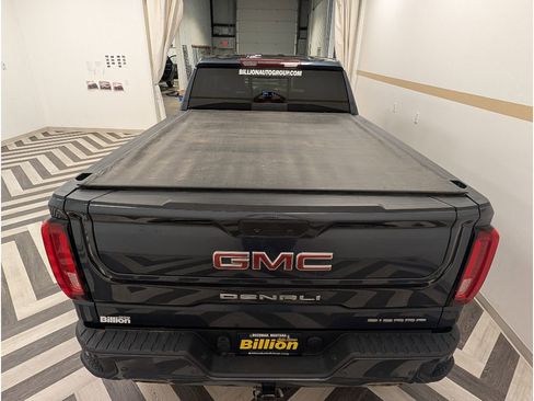 Used 2022 GMC Sierra 1500 Denali w/ Denali Premium Package AWD/4WD image 26
